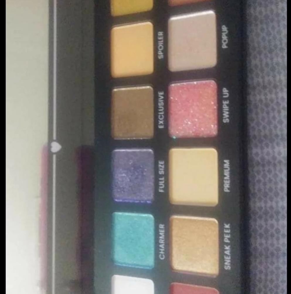 Boxy Charm eyeshadow palette
